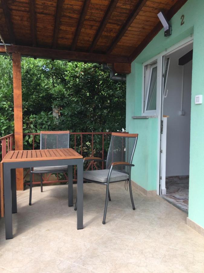 One-Bedroom Apartment, Wifi, Airco, Parking, Washing Machine, Grill Medulin Exterior foto